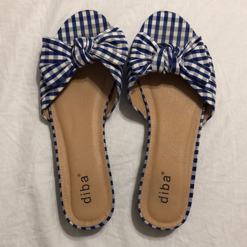 Gingham Slides